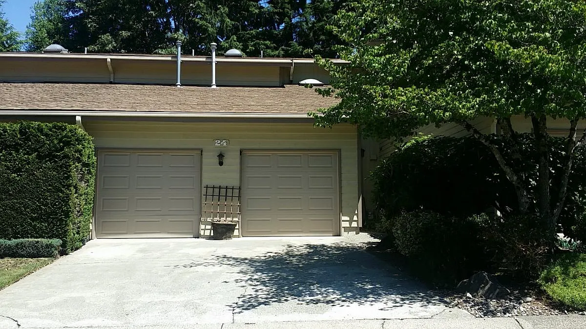 25413 213th Ave SE photo 1