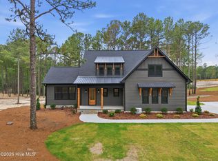 130 Bluebird Trl, West End, NC 27376