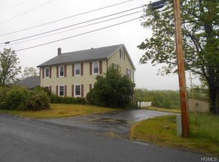 44 Delmar Hill Rd, New Hampton, NY 10958