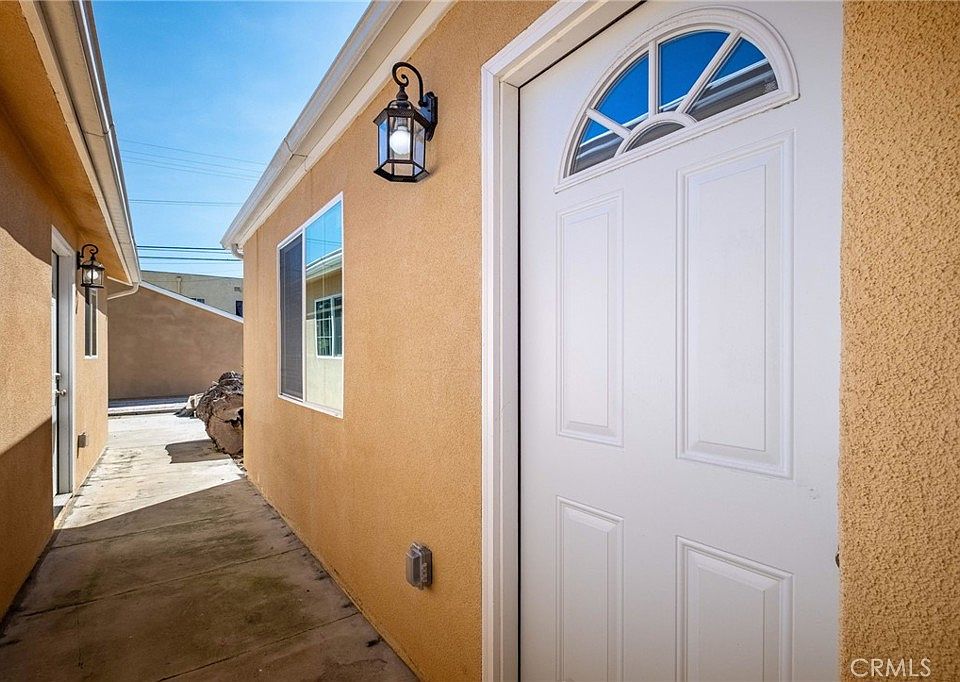 1st image of 1972 Olive Ave #1/2