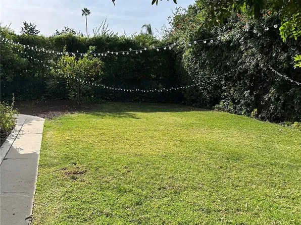 15440 Dickens St, Sherman Oaks, CA 91403