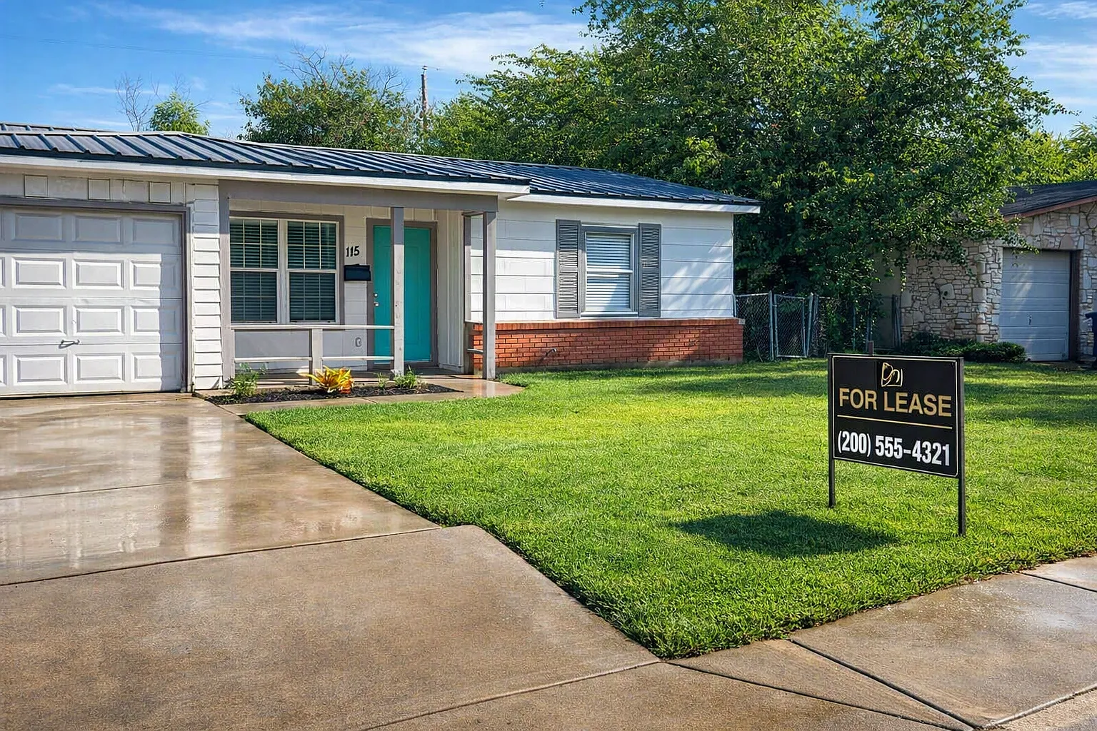 3 bed, 966 sqft, $1,280 — Photo 1
