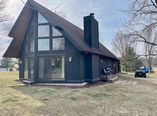 12A203 Eisenhower Dr, Apple River, IL 61001