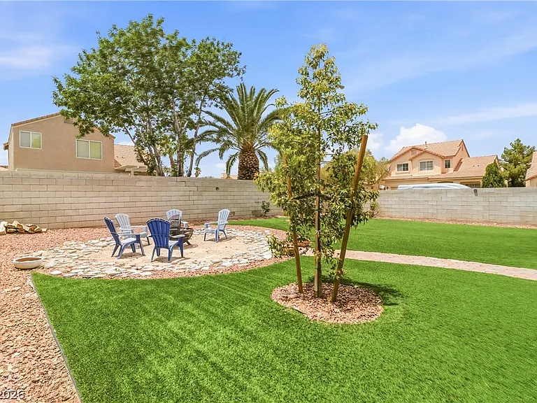 9523 Observer St — Photo 40