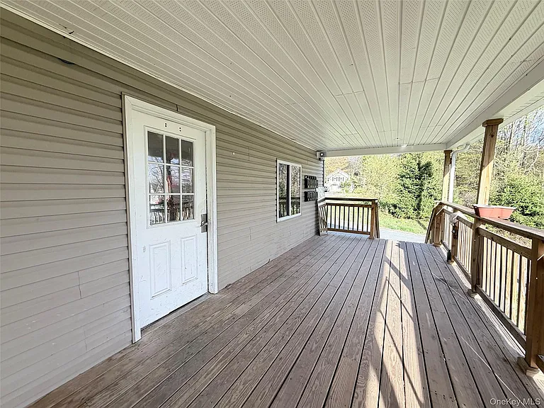 24 Grant St #2 — Photo 9