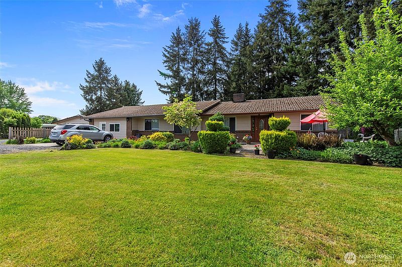 4th image of 3903 Harrison Avenue