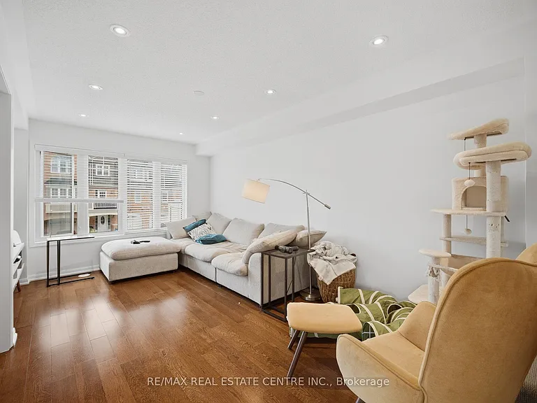254 Septimus Hts — Photo 10