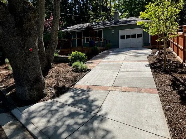 439 Herbert St, Ashland, OR 97520