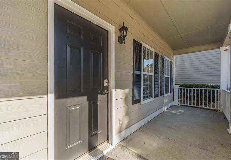 2716 Lake Park Rdg E — Photo 5