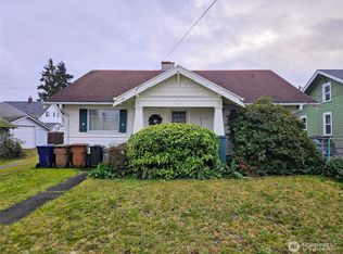 862 S 39th St, Tacoma, WA