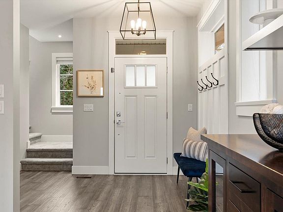 4th image of 4295 Old Clayburn Rd #11