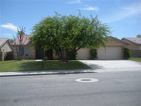 1st image of 79881 Dandelion Dr