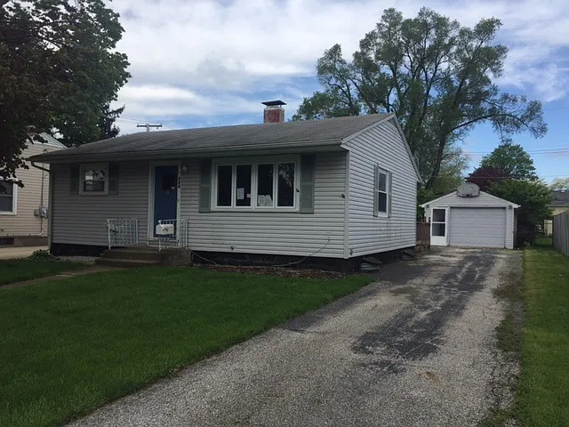 706 Jeffrey Ln photo 1