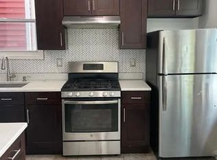 220 Nunda Ave #2, Jersey City, NJ 07306