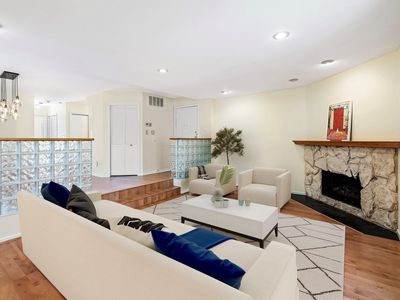 561 Sanderling Ct, Secaucus, NJ, 07094