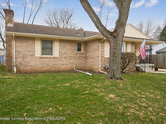 4th image of 3227 Glasgow Dr