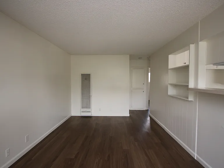 1005 S Marguerita Ave #A — Photo 10