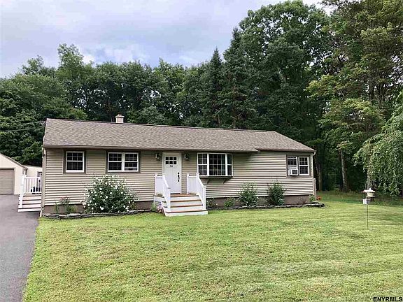 2nd image of 58 Westbrook Dr