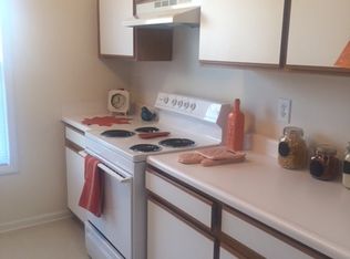 727 Duck Ct APT 41, Fayetteville, NC 28314