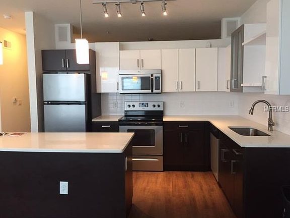 4th image of 1649 N Mills Ave #347