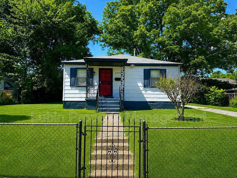 2358 Zanone Ave