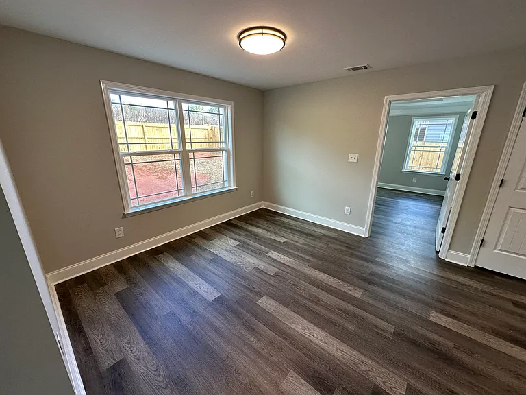221 Lasso Dr — Photo 12