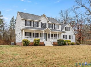 1101 Rockbasket Ln, Chester, VA 23836