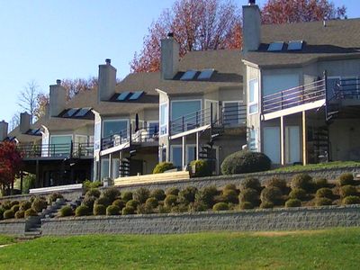 1208 Nature Ln, Union Hall, VA, 24176