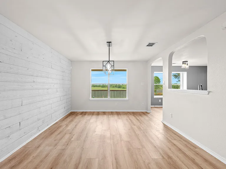 9602 Palomino Path — Photo 2