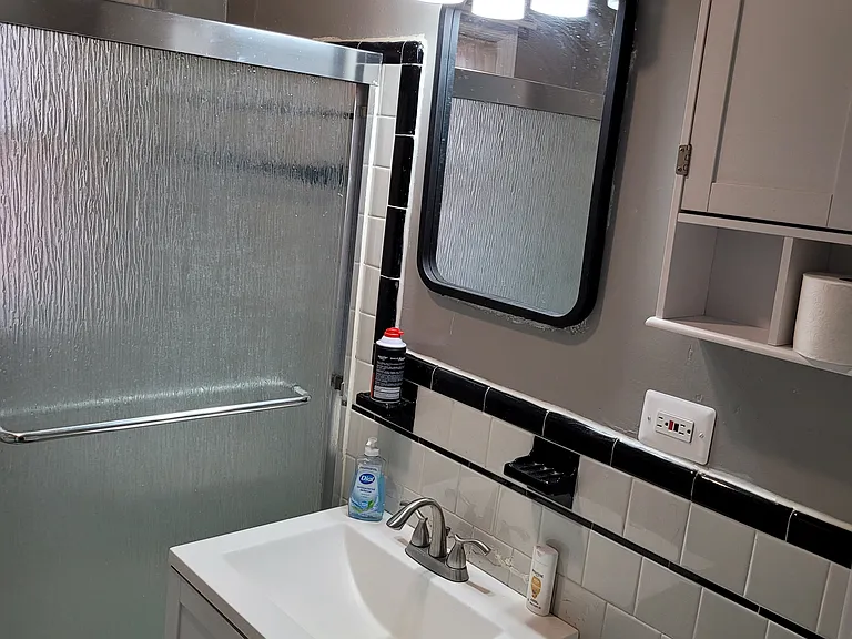 6423 Shady Ln #3 — Photo 7