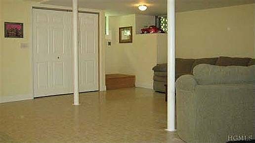 5th image of 5 Country Acres Dr #2