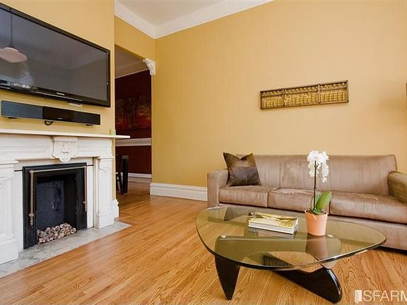 2nd image of 977 Dolores St