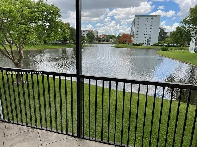 2226 N Cypress Bend Dr #210