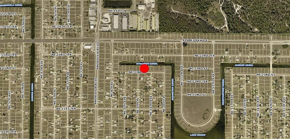 1st image of 923 NE 23rd St