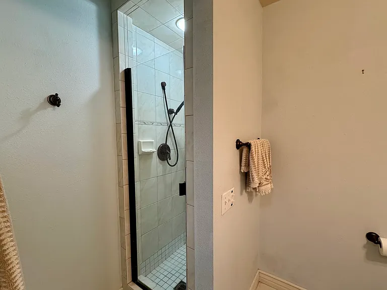 212 N Carrillo Rd #H — Photo 18