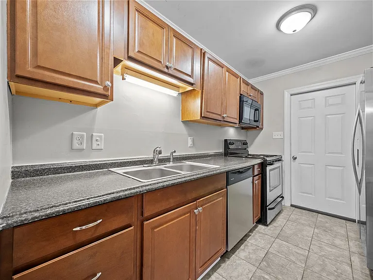 4 S Onsville Pl — Photo 8