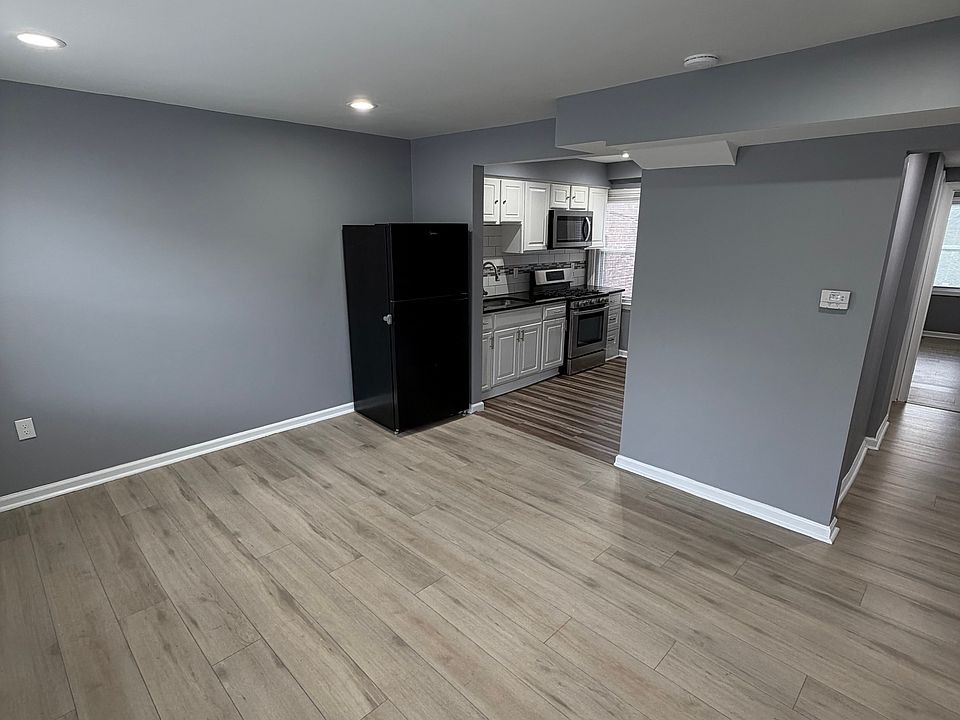 1st image of 516 Arsan Ave #1