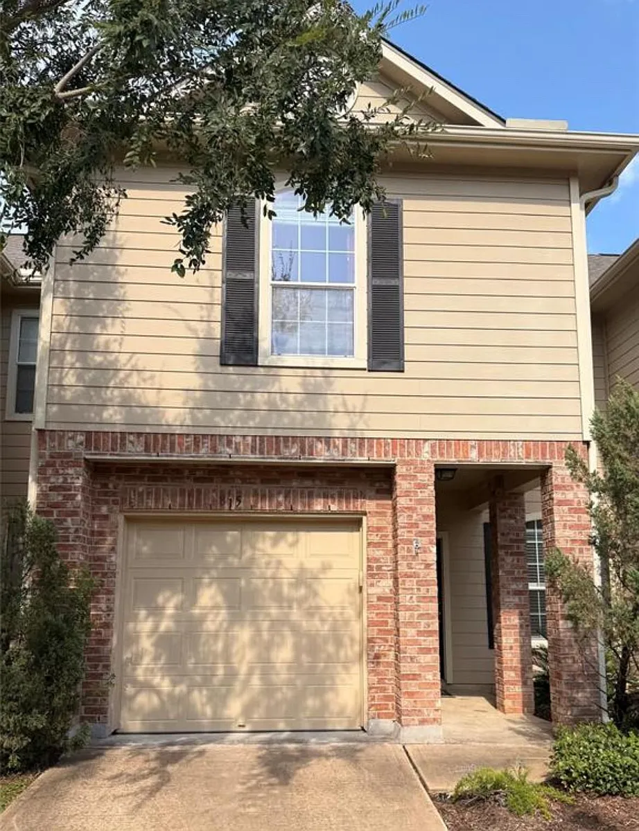 Building Photo - 815 Sterling Creek Cir