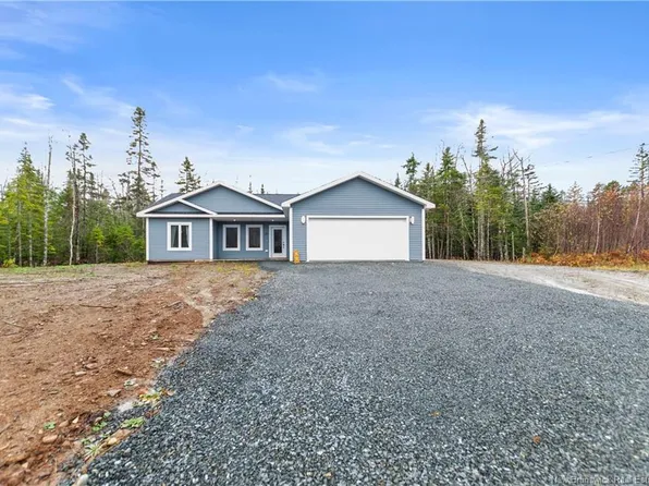 43 Bonnieway Dr, Lincoln, NB E3B 0S9