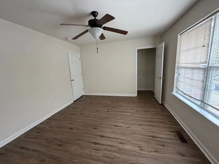 1293 Pond St SE — Photo 9