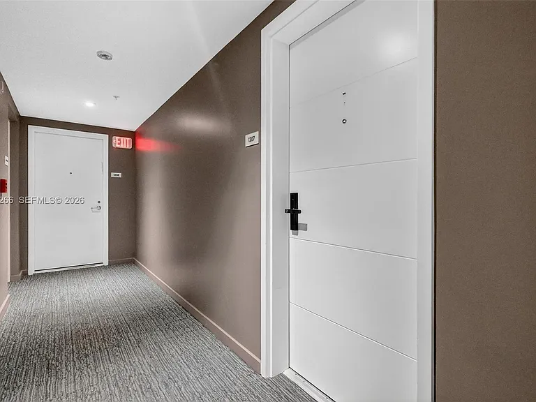 400 Sunny Isles Blvd #1207 — Photo 7