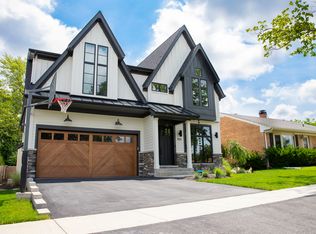 4931 Prospect Ave, Downers Grove, IL 60515