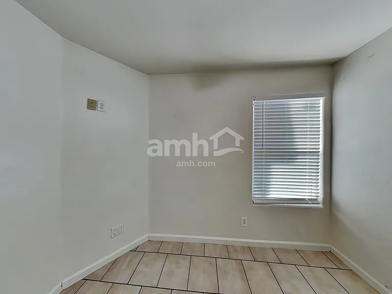 7659 S Meadow Spring Way — Photo 16