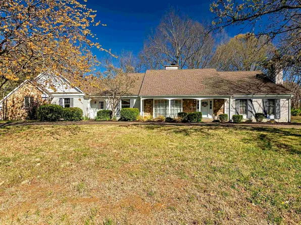 12 Cherry Tree Pl, Harrisburg, IL 62946