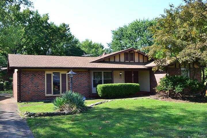 2nd image of 2340 Wedgwood Dr W