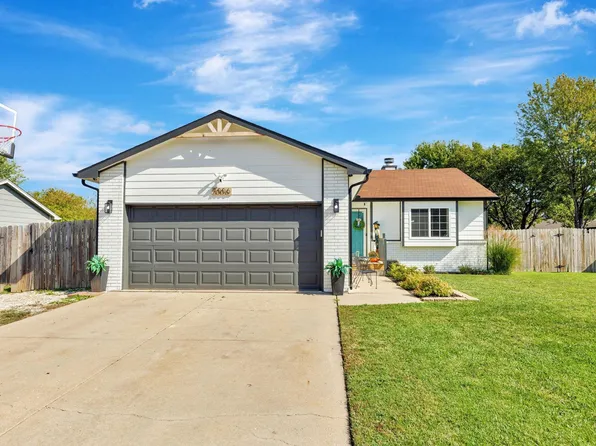 2006 N Pine Grove St, Wichita, KS 67212