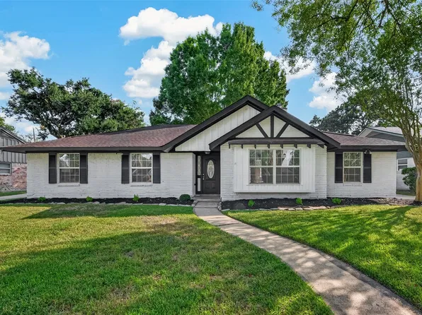 5835 Paisley St, Houston, TX 77096