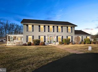 1545 Kriebel Mill Rd, Collegeville, PA 19426