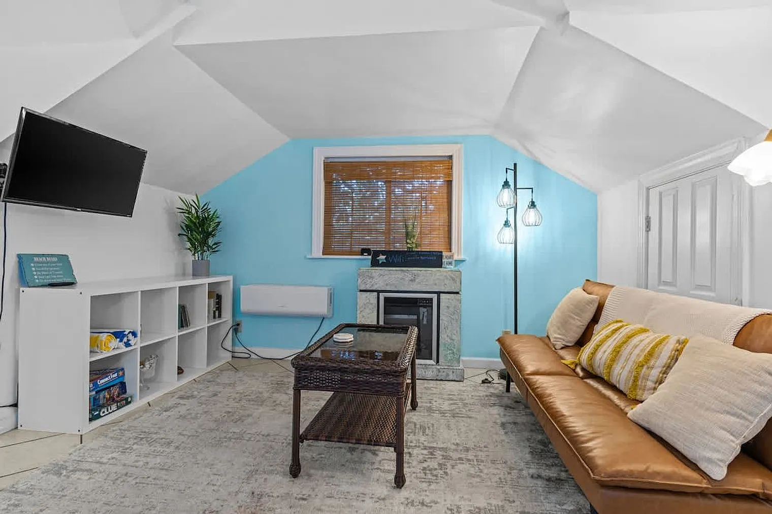 1 bed, 1.0 bath, $4,170 — Photo 1