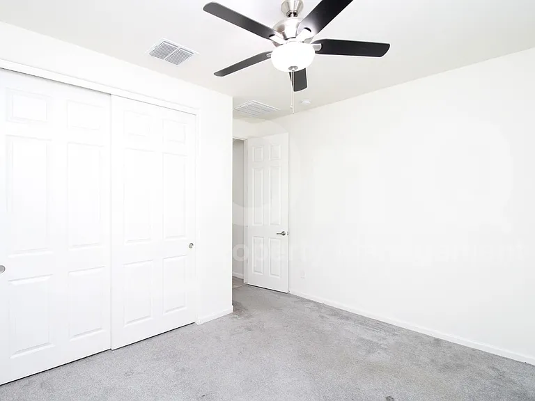 231 E Wisteria Dr — Photo 12